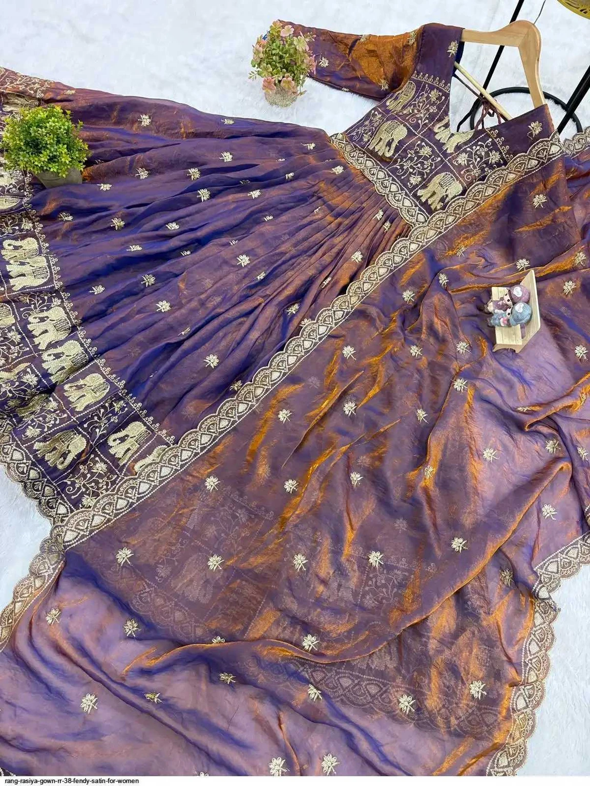 Tasrika womens"s ethnic sets - Image 3